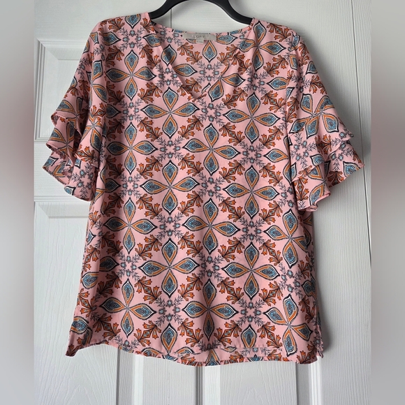 LOFT Geometric Floral V-Neck Ruffle Sleeve Top Size XS - Picture 2 of 12